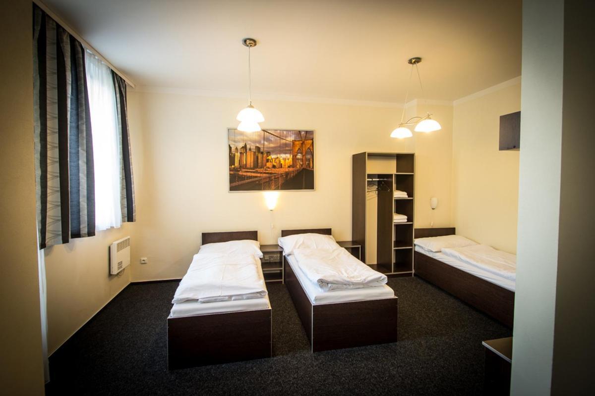 Hotel Sázavský Ostrov Sázava Exteriér fotografie